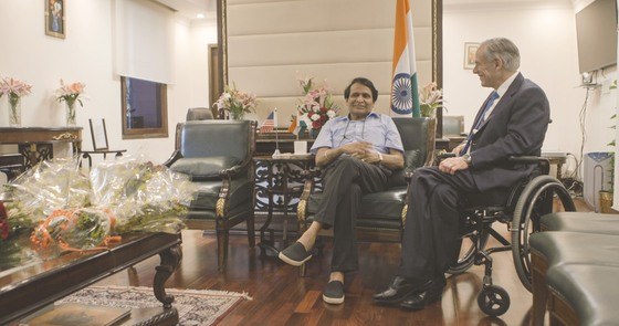 Governor Abbott Meets With Minister Of Commerce And Industry And Civil Aviation Suresh Prabhu
